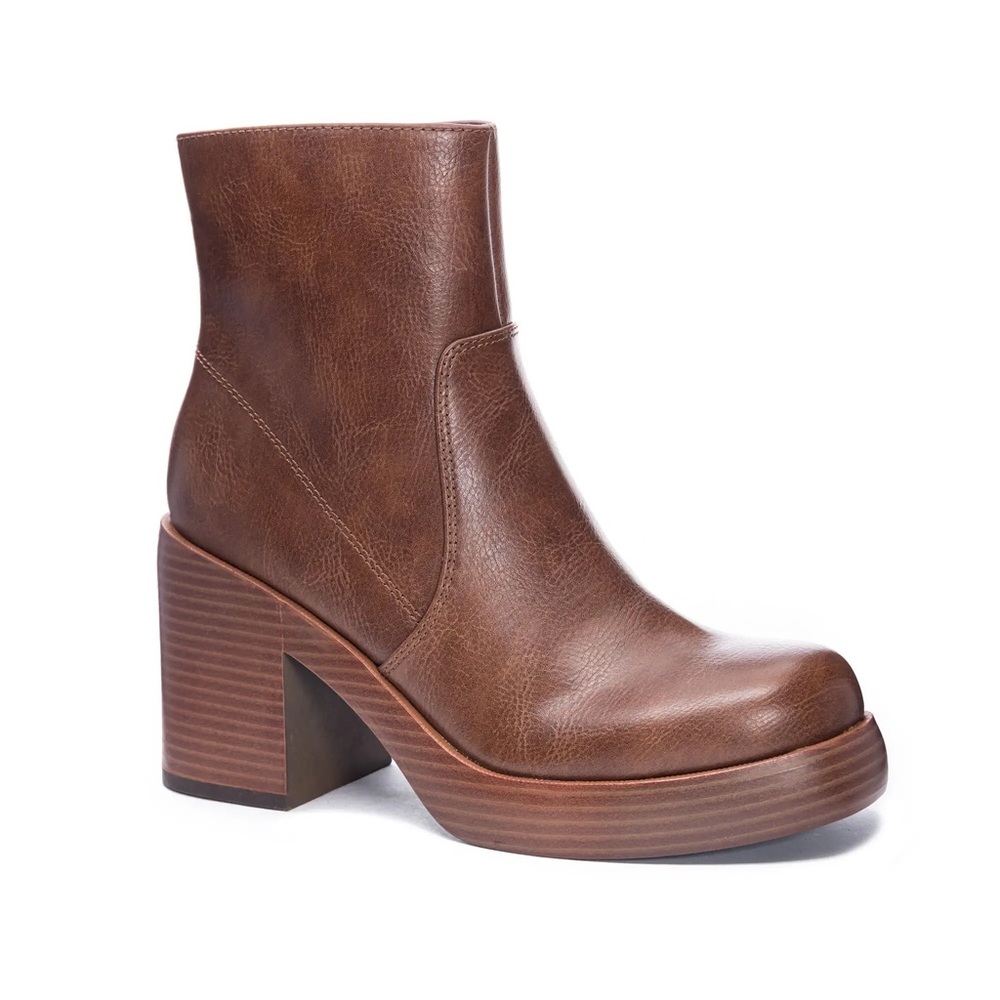 Dirty Laundry by Chinese Laundry Groovy Bootie Ankle Boots Size 8.5